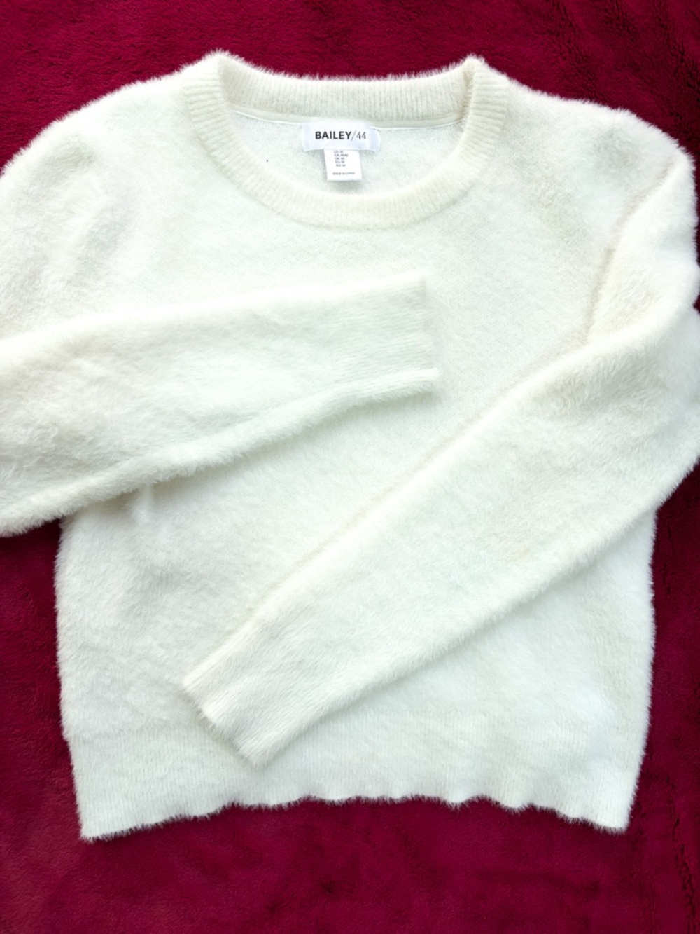 Bailey 44 Fuzzy Knit Sweater Ivory Soft Cozy Minimalist M
